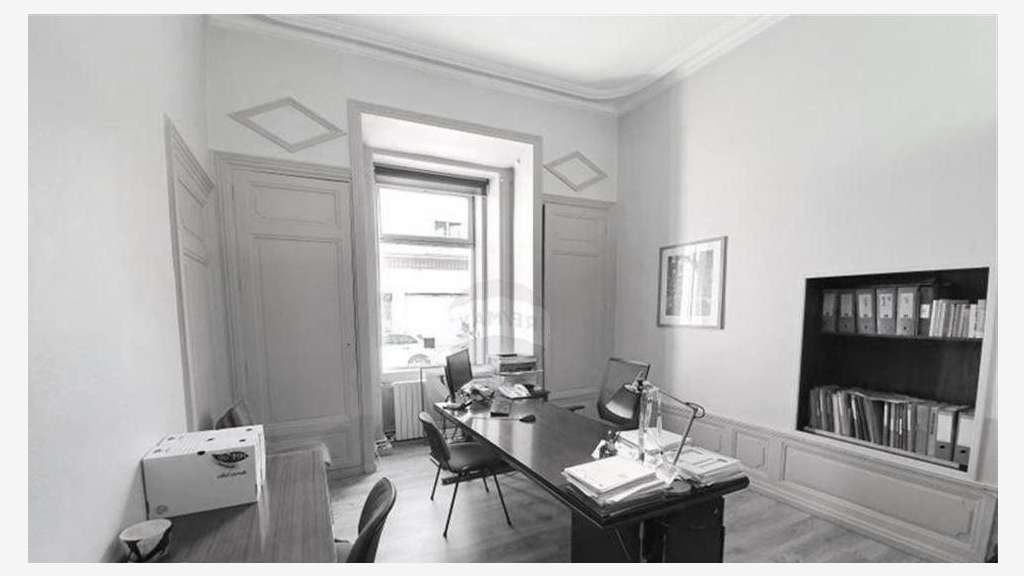 A louer bureau 130m² centre Villefranche-s/Saône