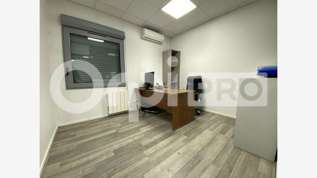 Local d'activité 570m² à Villefranche sur Saône