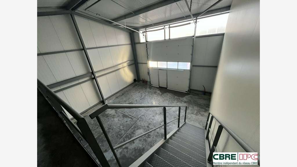 Location local d'activité de 170m² za Villefranque