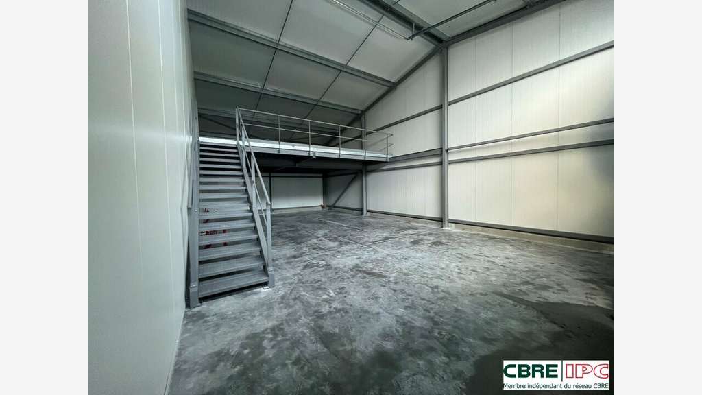 Location local d'activité de 170m² za Villefranque