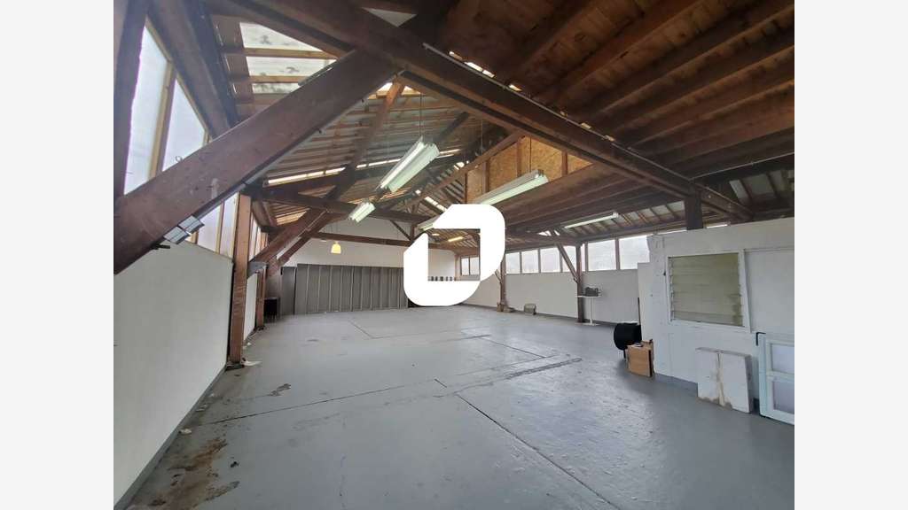 A louer Local d'activité 442m² Villejuif