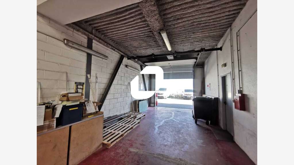 A louer Local d'activité 795m² Villejuif