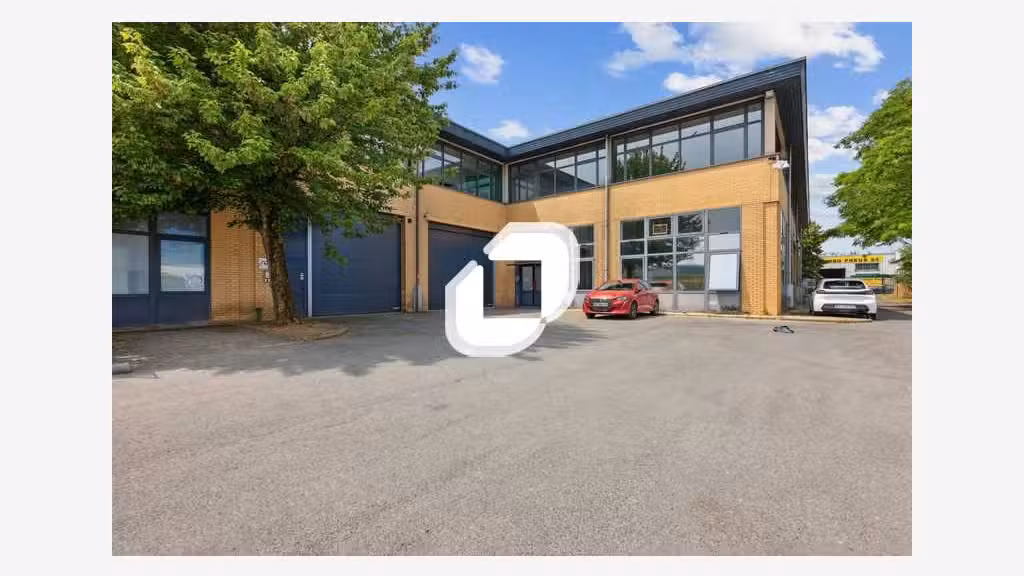 A louer Local d'activité 639m² Villejuif