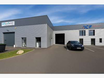 Entrepôt 260m² à louer Villenave-d'Ornon en ZI  