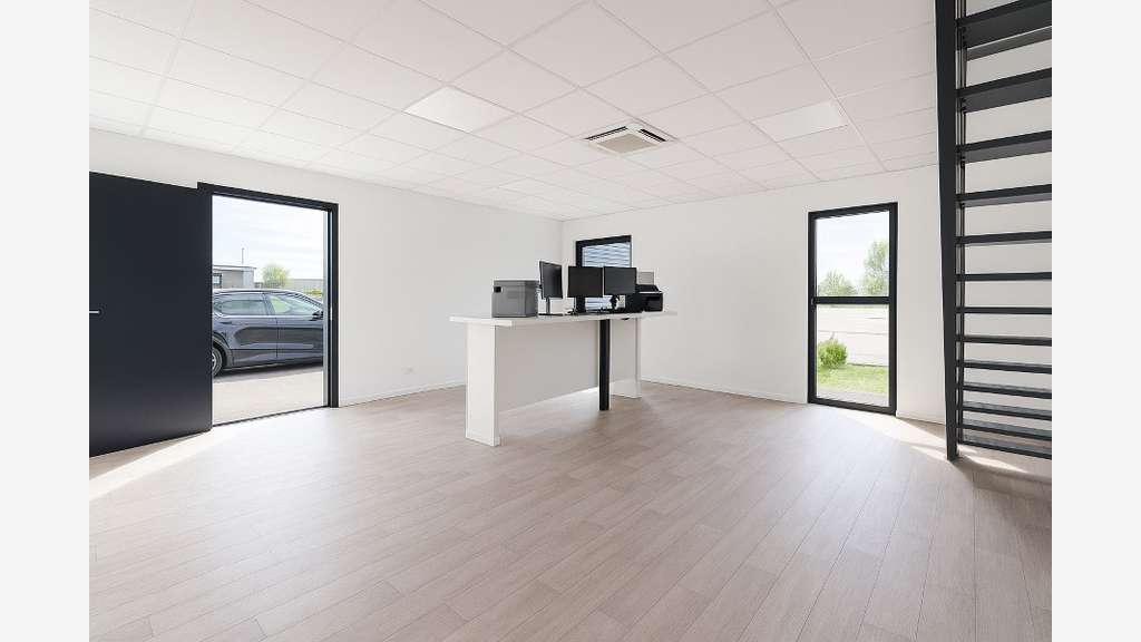 Entrepôt 260m² à louer Villenave-d'Ornon en ZI