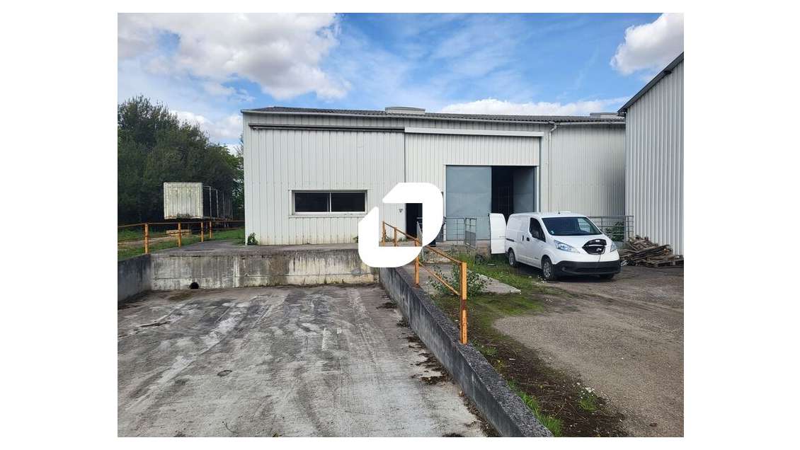 A louer Local d'activité 800m² Villenave d'ornon