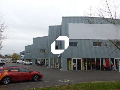 Location Locaux d'activités - Entrepôts à Villenave-d'Ornon