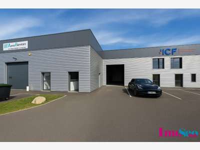Entrepôt 260m² à louer à Villenave-d'Ornon