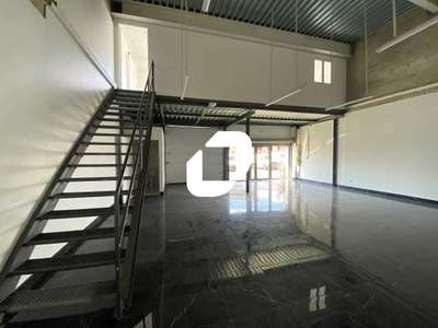 Location Locaux d'activités - Entrepôts à Villeneuve-la-Garenne