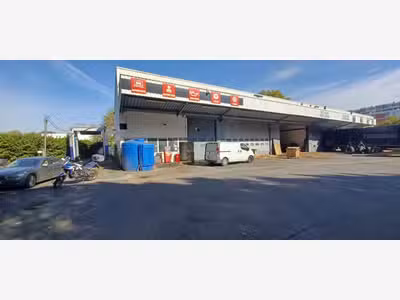 À louer – Local d'activités de 1 500 m² à Ville