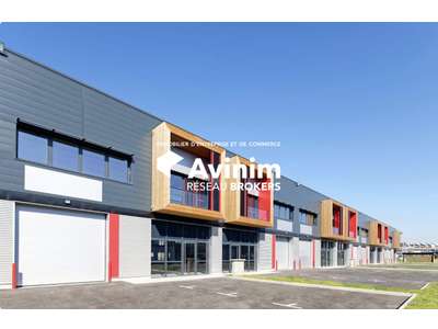Location Locaux d'activités - Entrepôts à Villeneuve-lès-Avignon