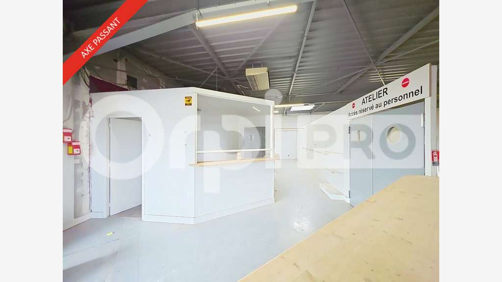Loue local d'activité 370m² Villeneuve-St-Germain