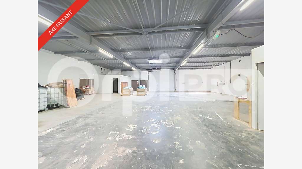 Loue local d'activité 370m² Villeneuve-St-Germain