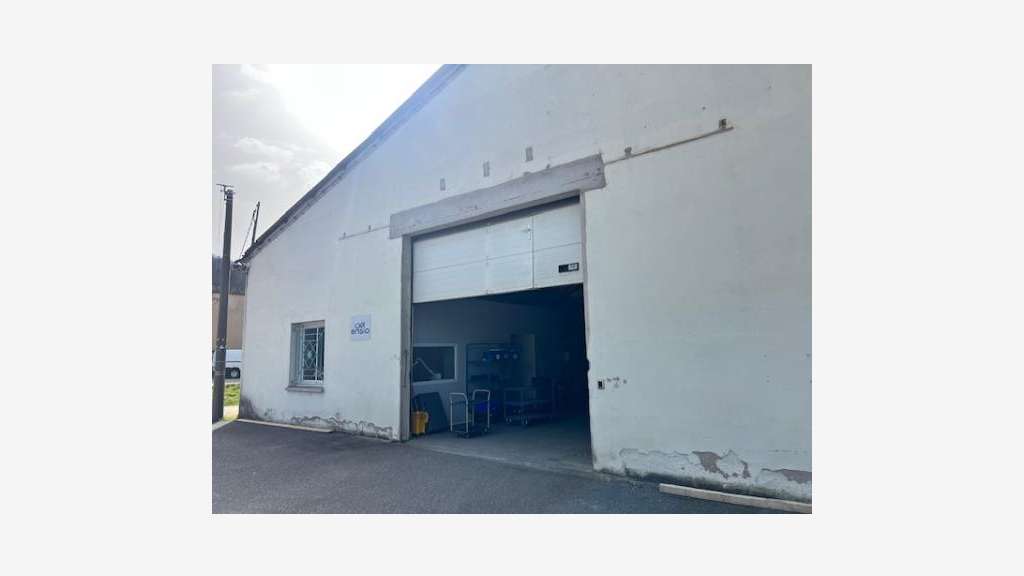 A louer local d'activité 800m² Villeneuve-sur-Lot
