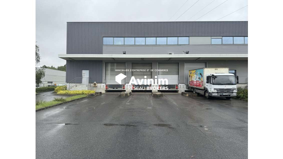 A louer bâtiment messagerie indépendant 3848m²