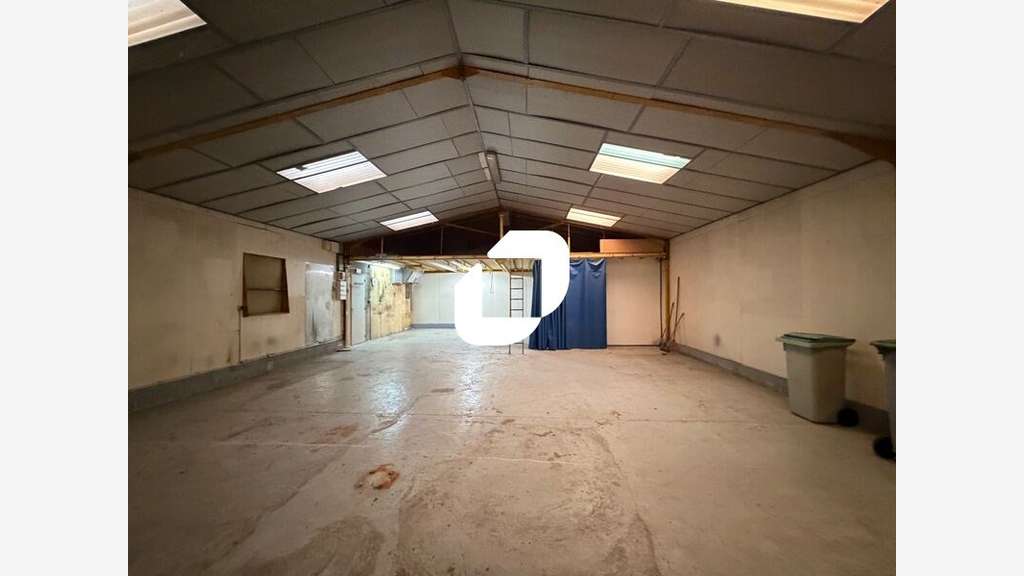 A louer Local d'activité 264m² Villeparisis