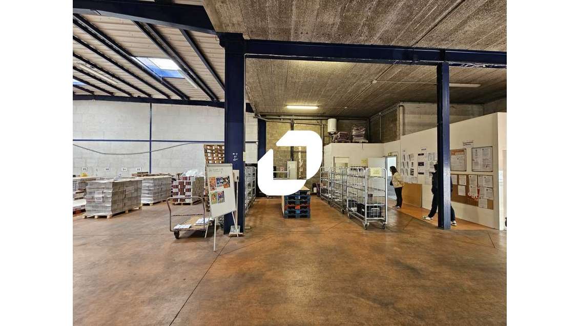 A louer Local d'activité 494m² Villepinte