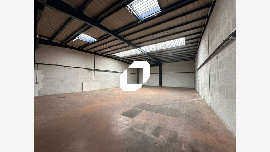 A louer Local d'activité 494m² Villepinte