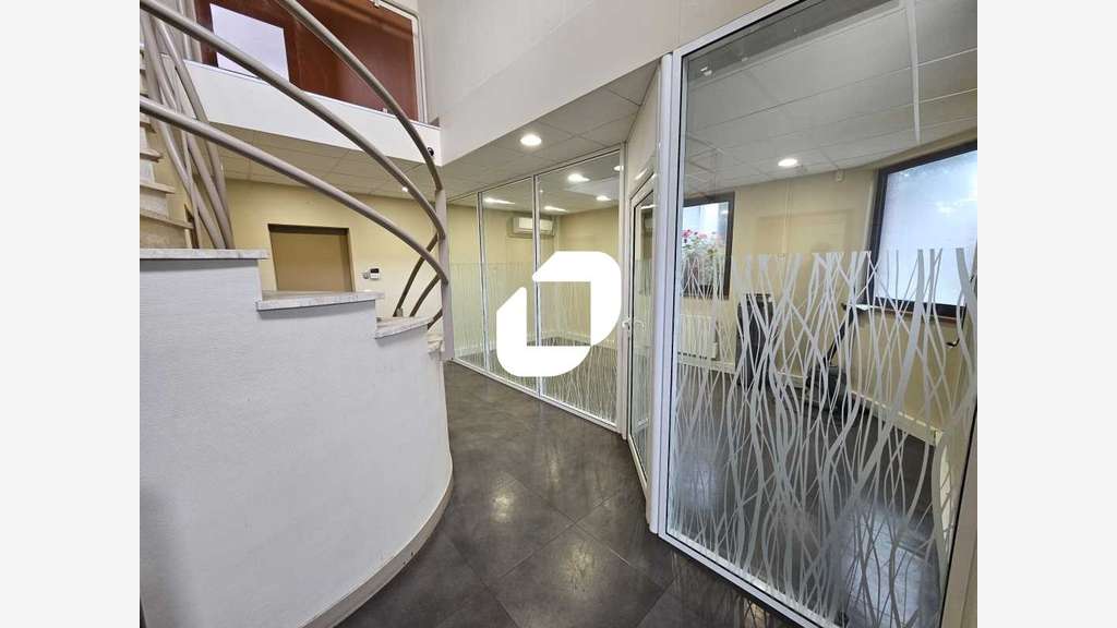A louer Local d'activité 627m² Villepinte