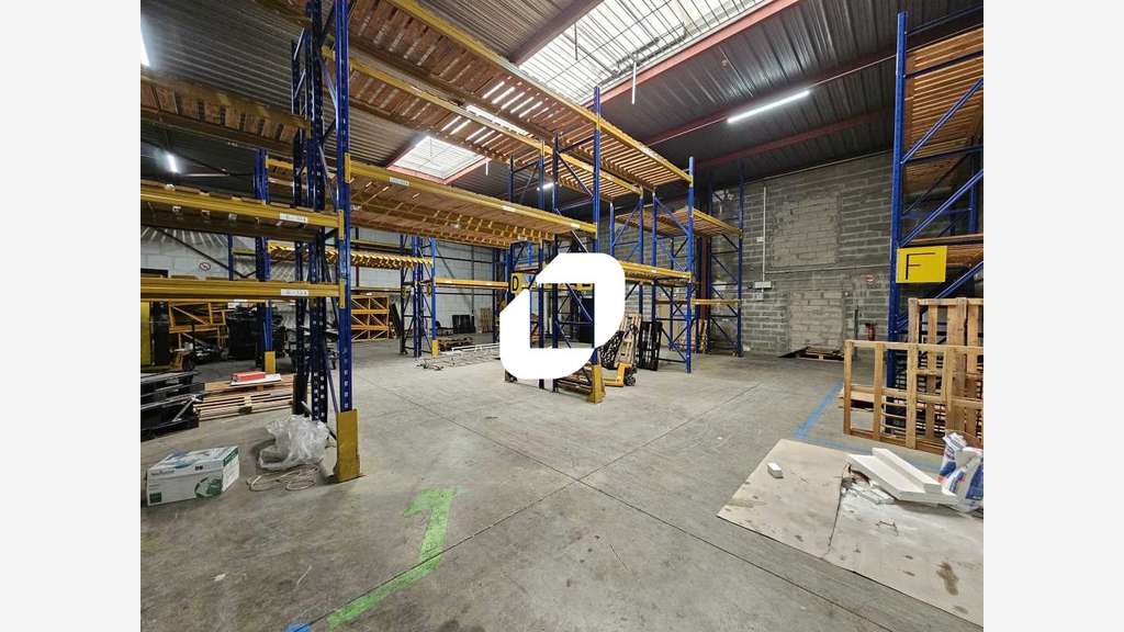 A louer Local d'activité 627m² Villepinte