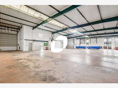 A louer Local d'activité 734m² Villepinte