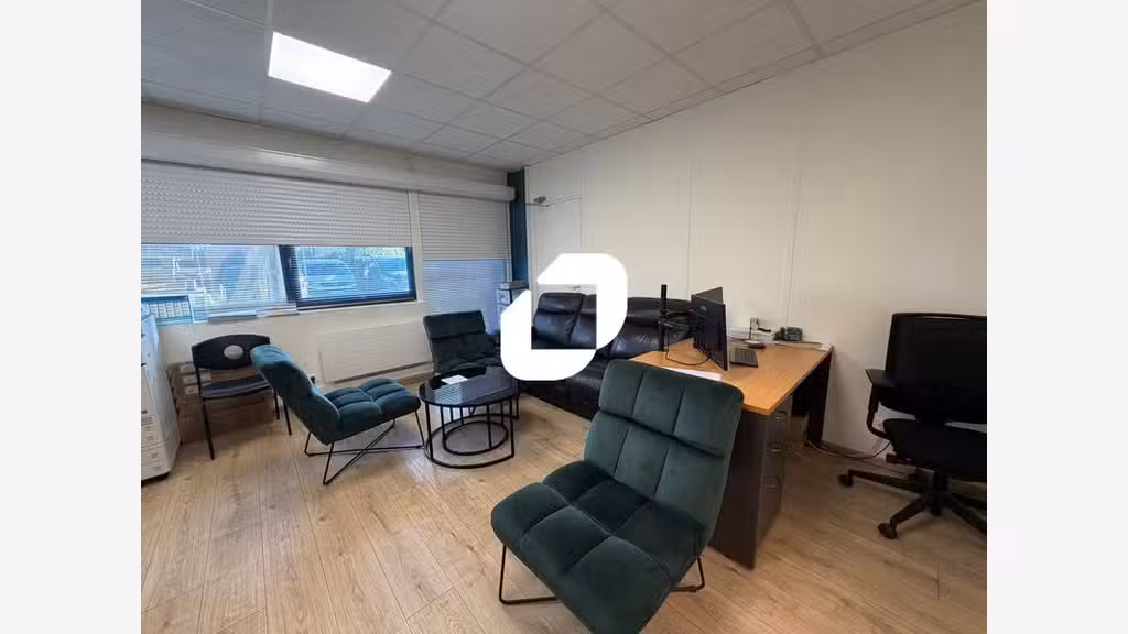 A louer Local d'activité 250m² Villepinte