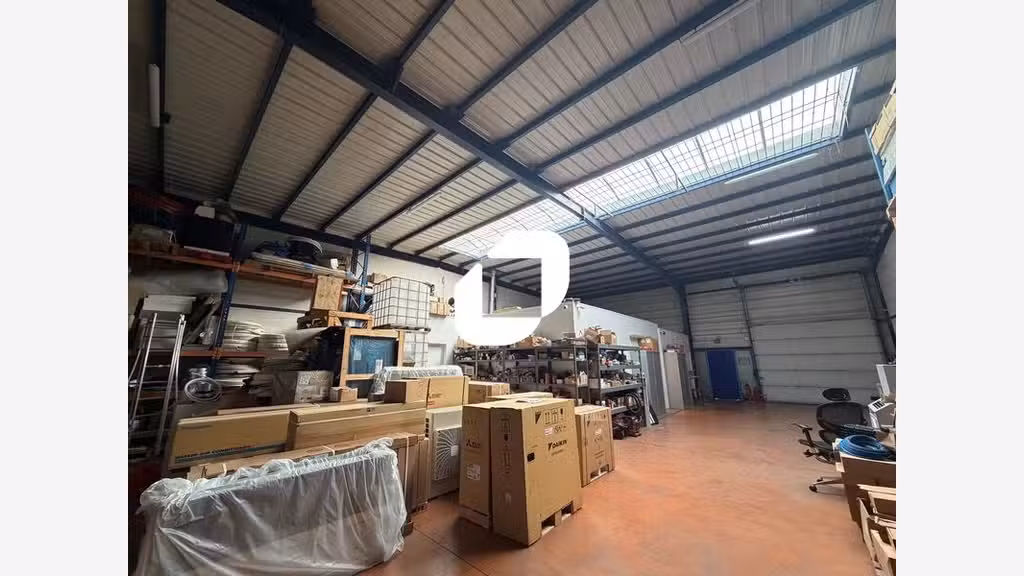 A louer Local d'activité 250m² Villepinte