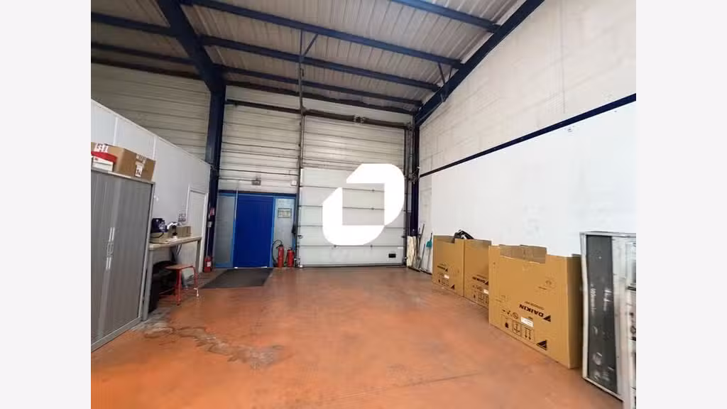 A louer Local d'activité 250m² Villepinte