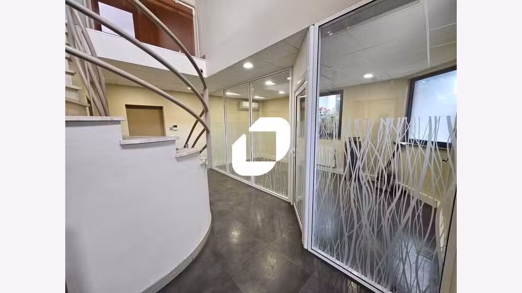 A louer Local d'activité 627m² Villepinte