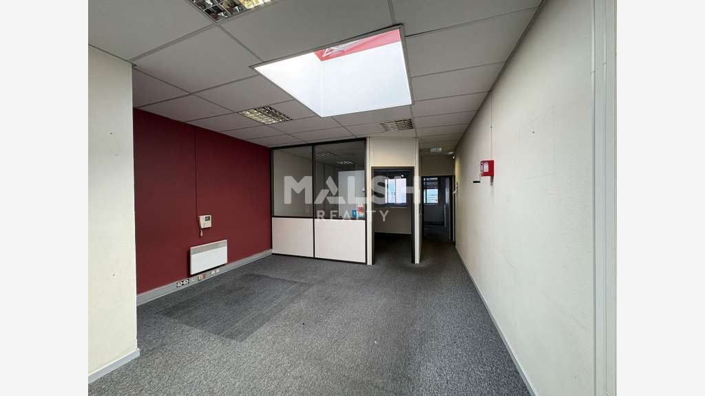Local mixte activités et bureaux à Villeurbanne