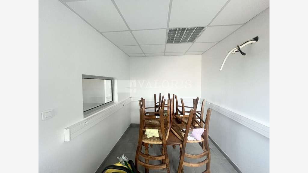 Local atelier 145m² à louer Villeurbanne 