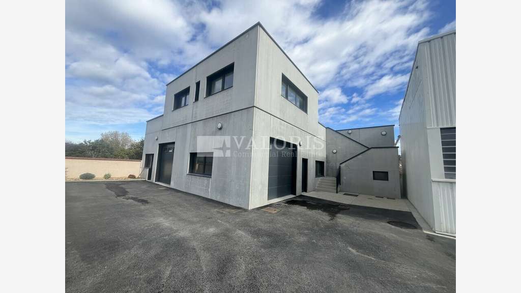 Local atelier 145m² à louer Villeurbanne 