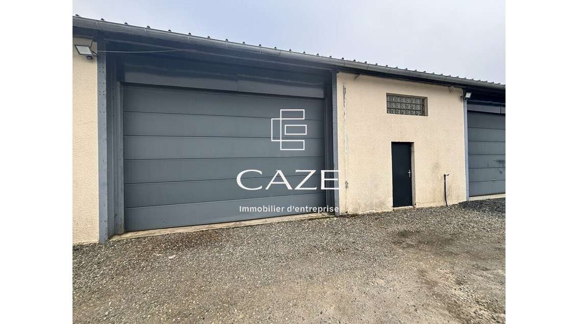 Local d'activité - PROCHE A10