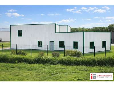 Location Locaux d'activités - Entrepôts à Vitré