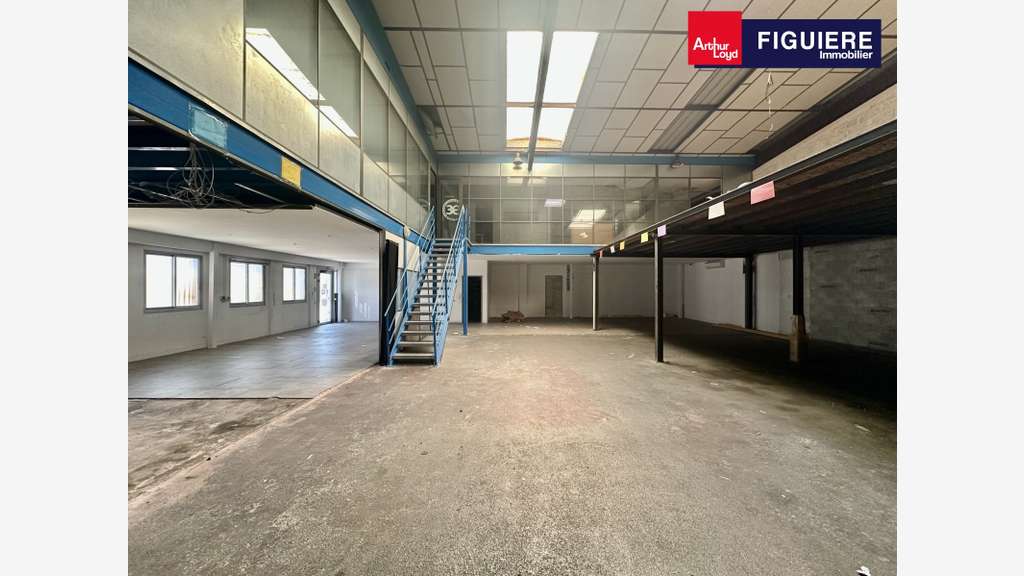 Locaux à louer sur Vitrolles ZI des Estroublans