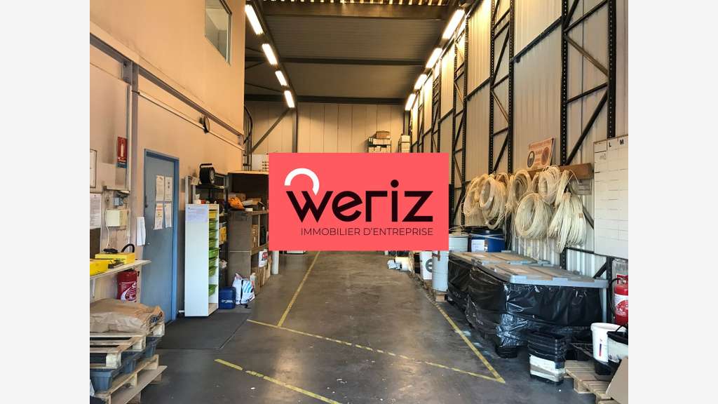 Location locaux d'activité 241m² à Vitrolles