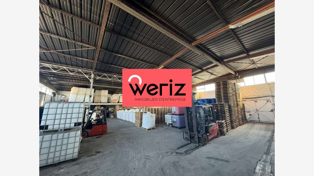 location local d'activité 1295m² zone de Vitrolles