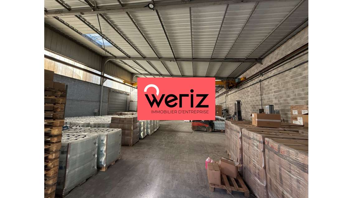 location local d'activité 1295m² zone de Vitrolles
