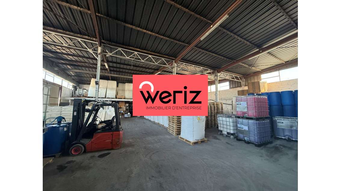 A louer bâtiment 900m² à Vitrolles ZI Estroublans 