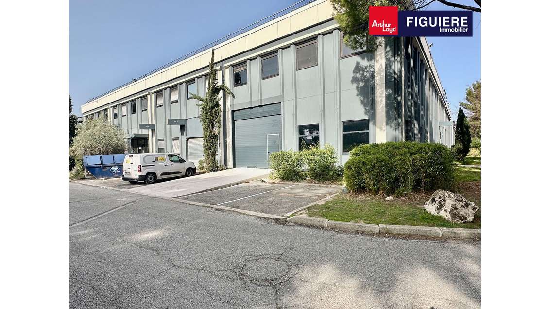 Local d'activités et bureaux à louer à Vitrolles