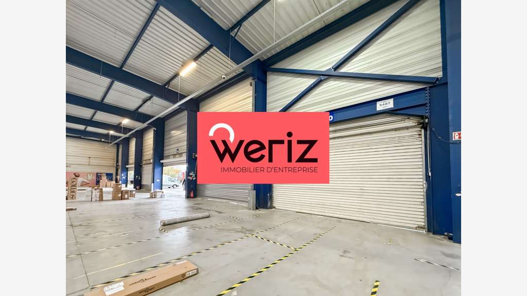 Location espace 2526m² avec 20 quais à Vitrolles