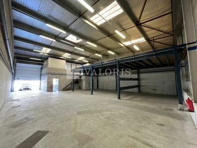 Local d'activité 390m² à louer ZI des Estroublans