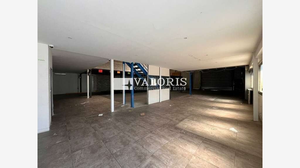 Atelier/stockage 526m² à louer ZI des Estroublans