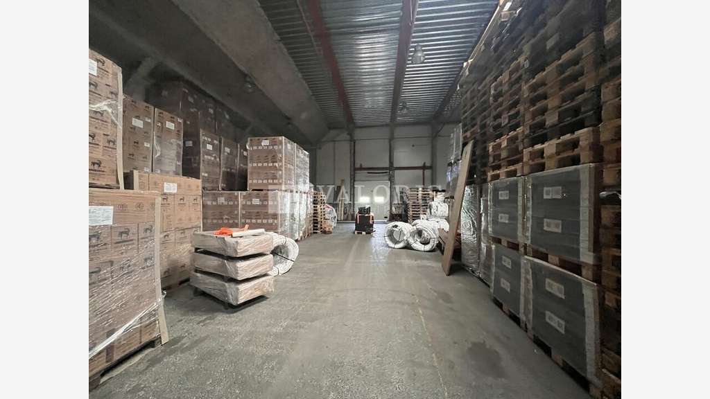 Entrepôt logistique à Vitrolles ZI des Estroublans