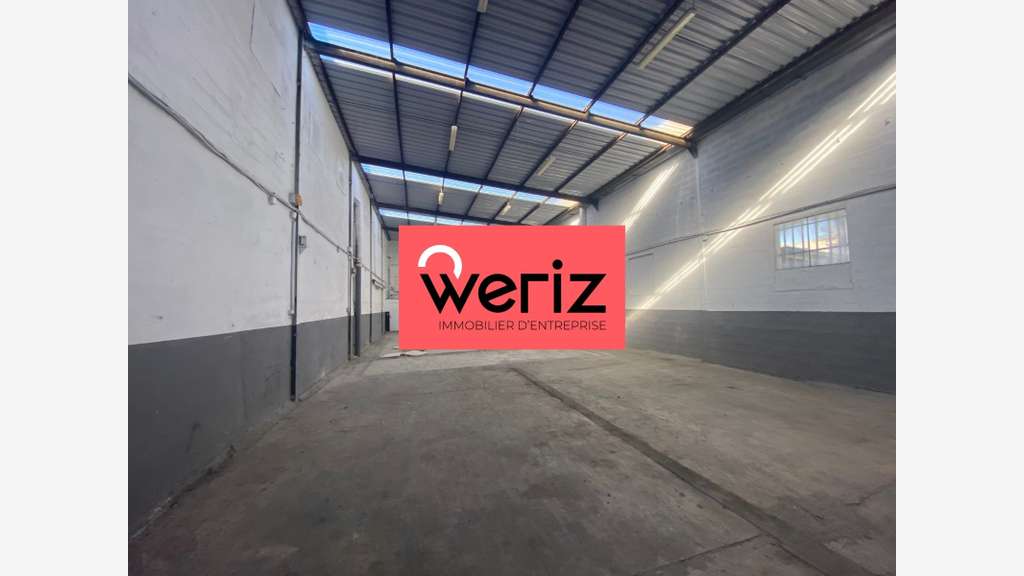 Loue local d'activité bureaux 400m² Vitrolles A7