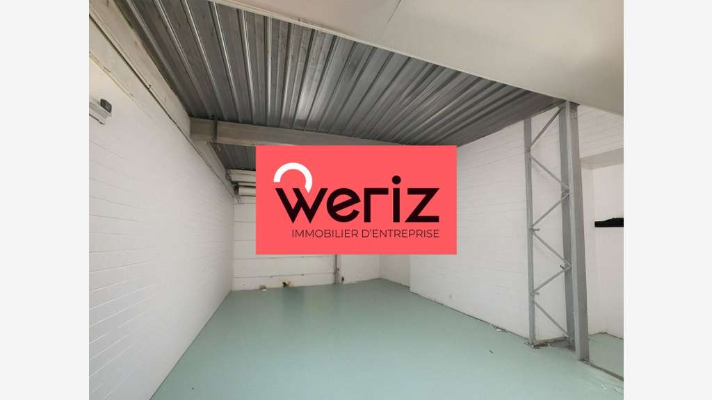 A louer local de 250m² avec 6 parkings Vitrolles