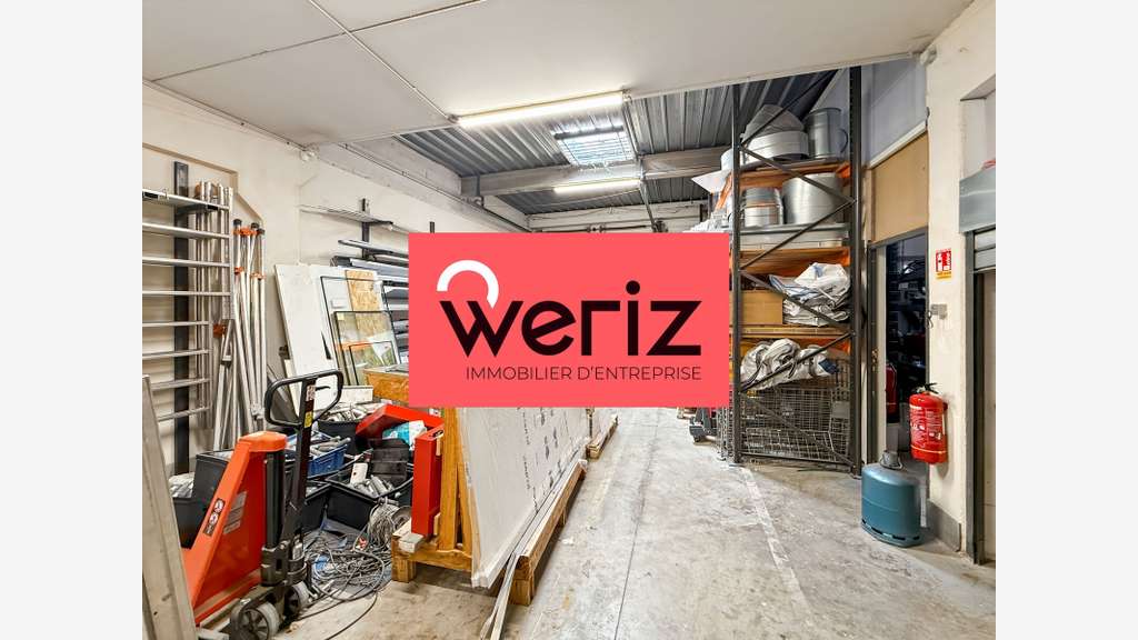 A louer local de 250m² avec 6 parkings Vitrolles
