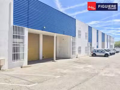 Locaux d'activités à louer sur la ZI DES ESTROUBLA