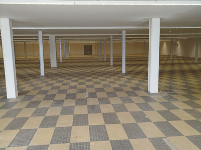 A louer local activité 1850m² Vitry-en-Charollais