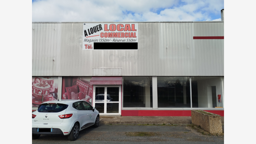 A louer local activité 1850m² Vitry-en-Charollais